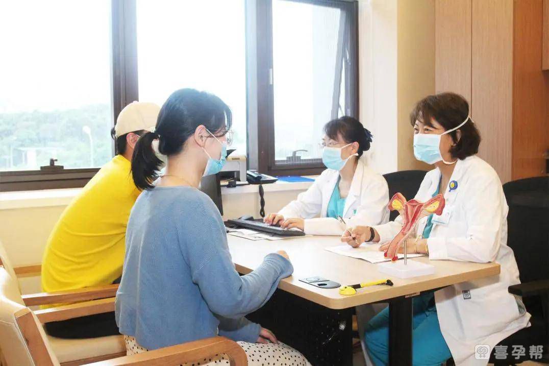 40岁代生儿子双胞胎+做试管包生男孩医院能决定男女吗